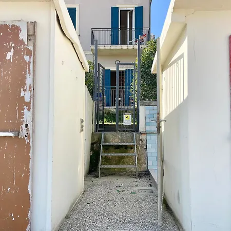 Con Accesso - Aurora Villa