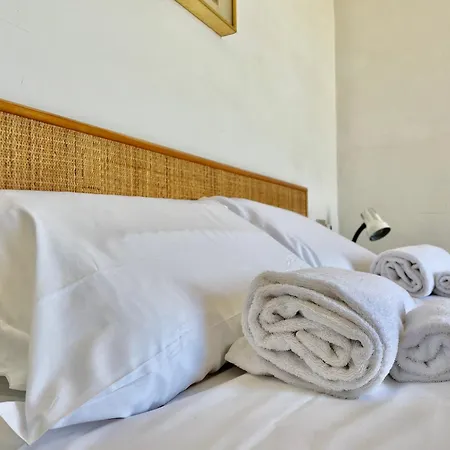 Vila Con Accesso - Aurora